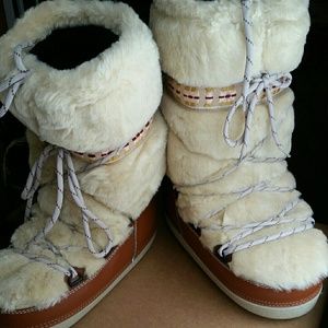 Marc Jacobs faux fur boot